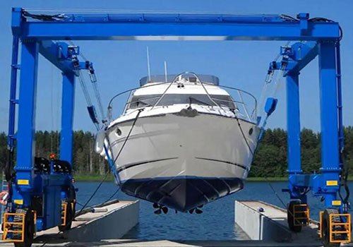 Mobile Yacht Crane - Image 2